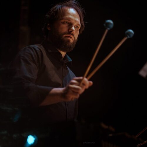 IMG-fbe6670e8c332d5a90e53910a3b2395d-V